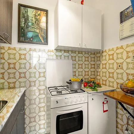 Casa San Bernardo 500m From Sea- Happy * צ'ריאלה